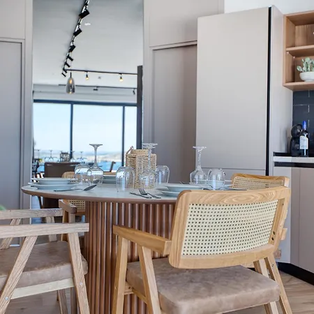 아파트 New - Stylish 2br Penthouse With Terrace, Seaview & Private Jacuzzi By Sf Homes 12 *