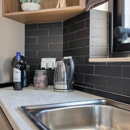 New - Stylish 2br Penthouse With Terrace, Seaview & Private Jacuzzi By Sf Homes 12 아파트 세인트폴스베이