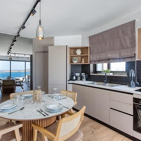 New - Stylish 2br Penthouse With Terrace, Seaview & Private Jacuzzi By Sf Homes 12 *
