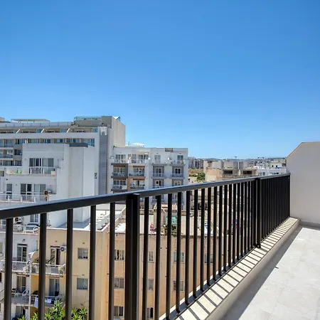 New - Stylish 2br Penthouse With Terrace, Seaview & Private Jacuzzi By Sf Homes 12 아파트 세인트폴스베이